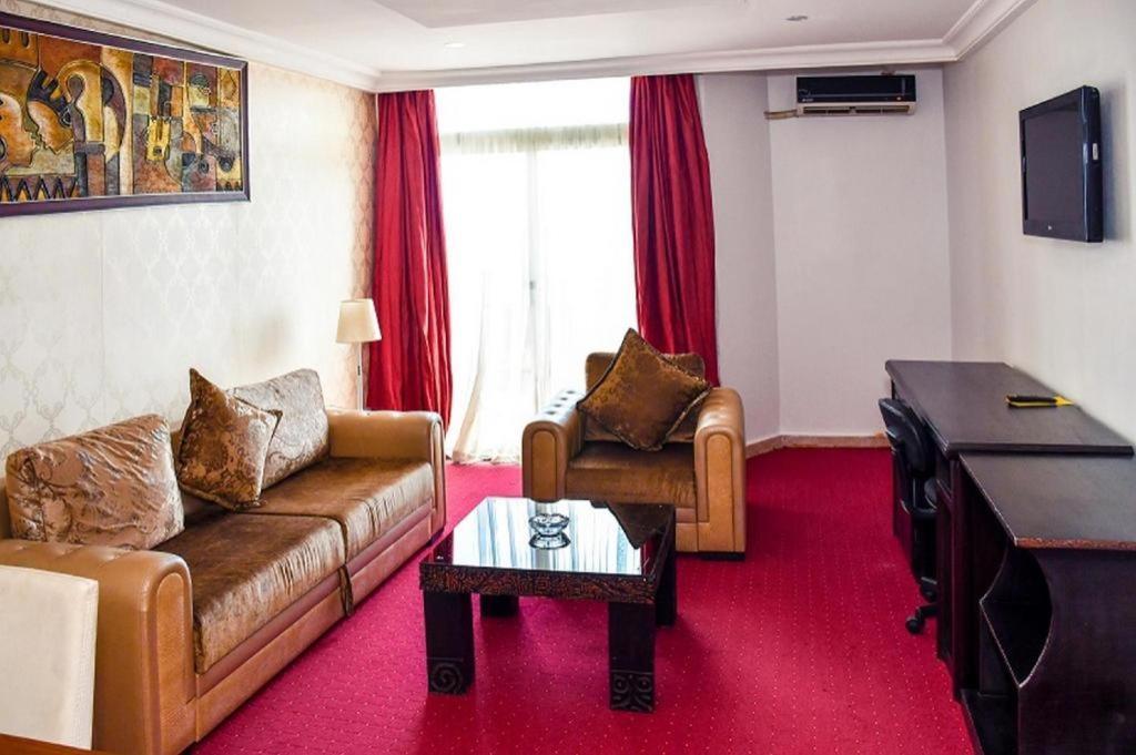 Imo Concorde Hotel Owerri Exterior foto
